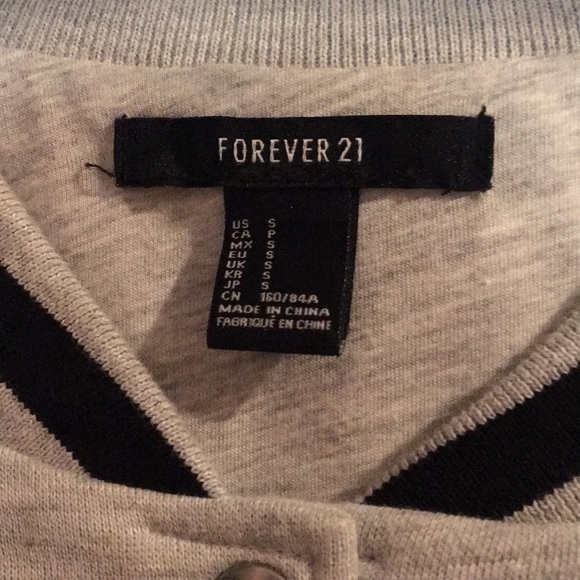 Forever 21 Patched varsity jacket - Picture 3 of 5